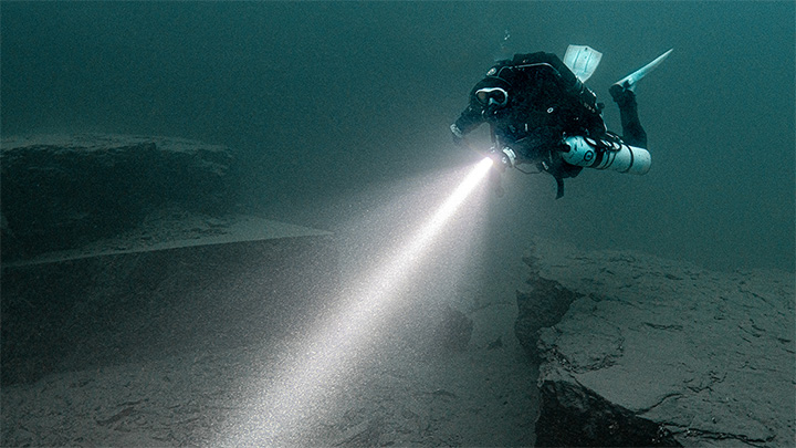 OrcaTorch 調光機能 ダイビングライト 光量調整 テクニカルダイビング 海底探索